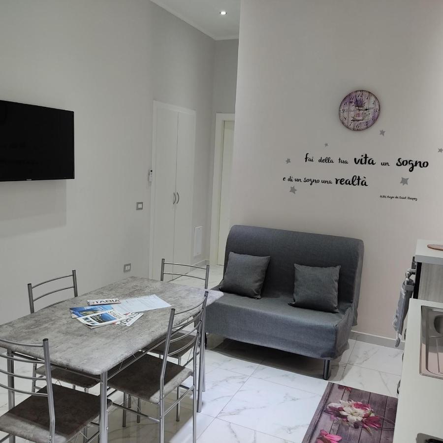 L'Acchiappasogni Casa Vacanze 카스텔라마레디스타비아 외부 사진